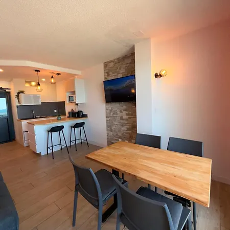 Le 39, Vue Mer, Parking Prive, Wi-fi - Laconciergeriebynina Apartment *